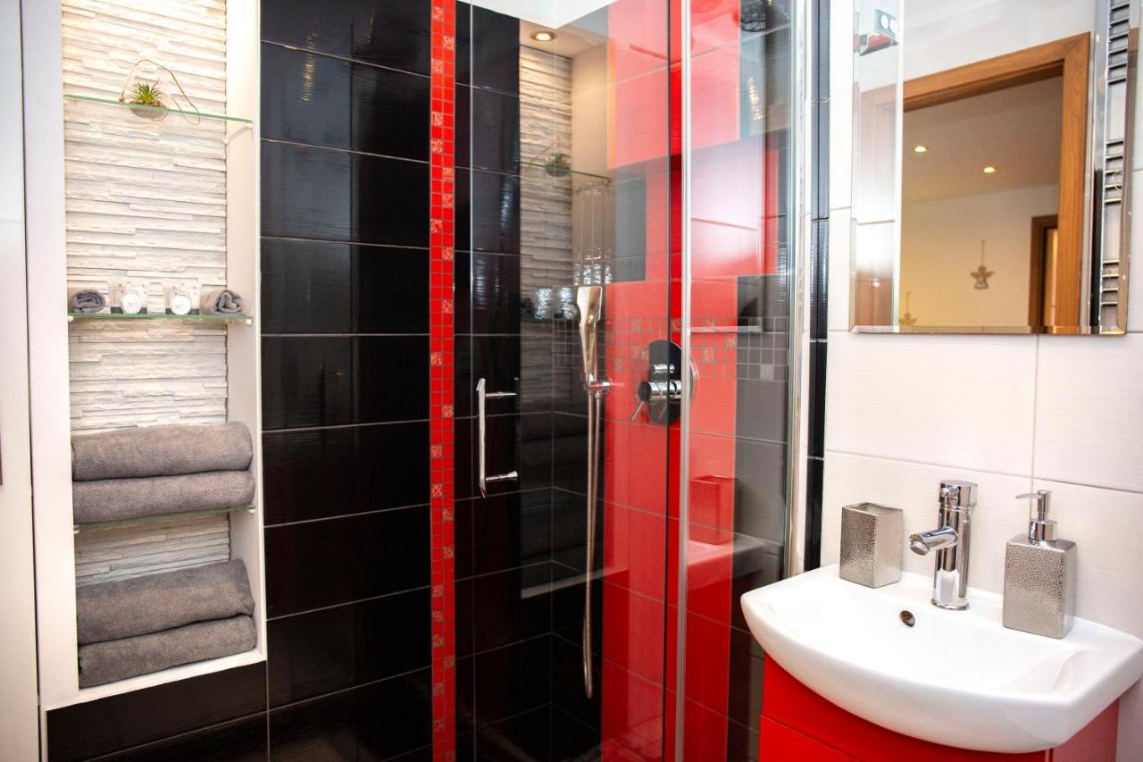 Ferienwohnung Apartament Bieszczadzkie Anioly Ustrzyki Dolne Exterior foto
